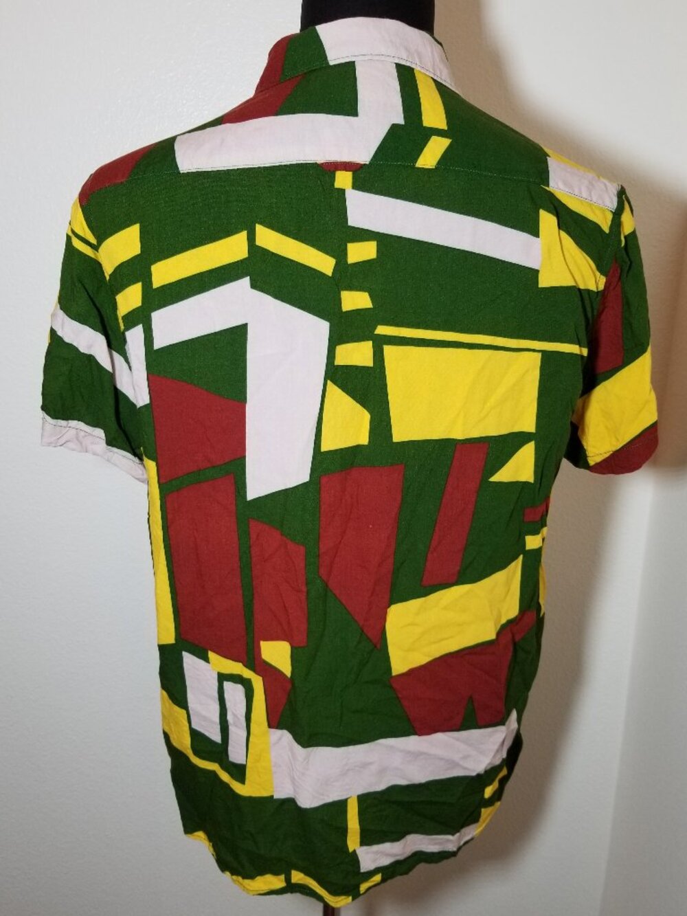 The Designdeal Clothing Company Men XL Button Up Retro Geometric 80s Vintage Rad - Picture 3 of 9